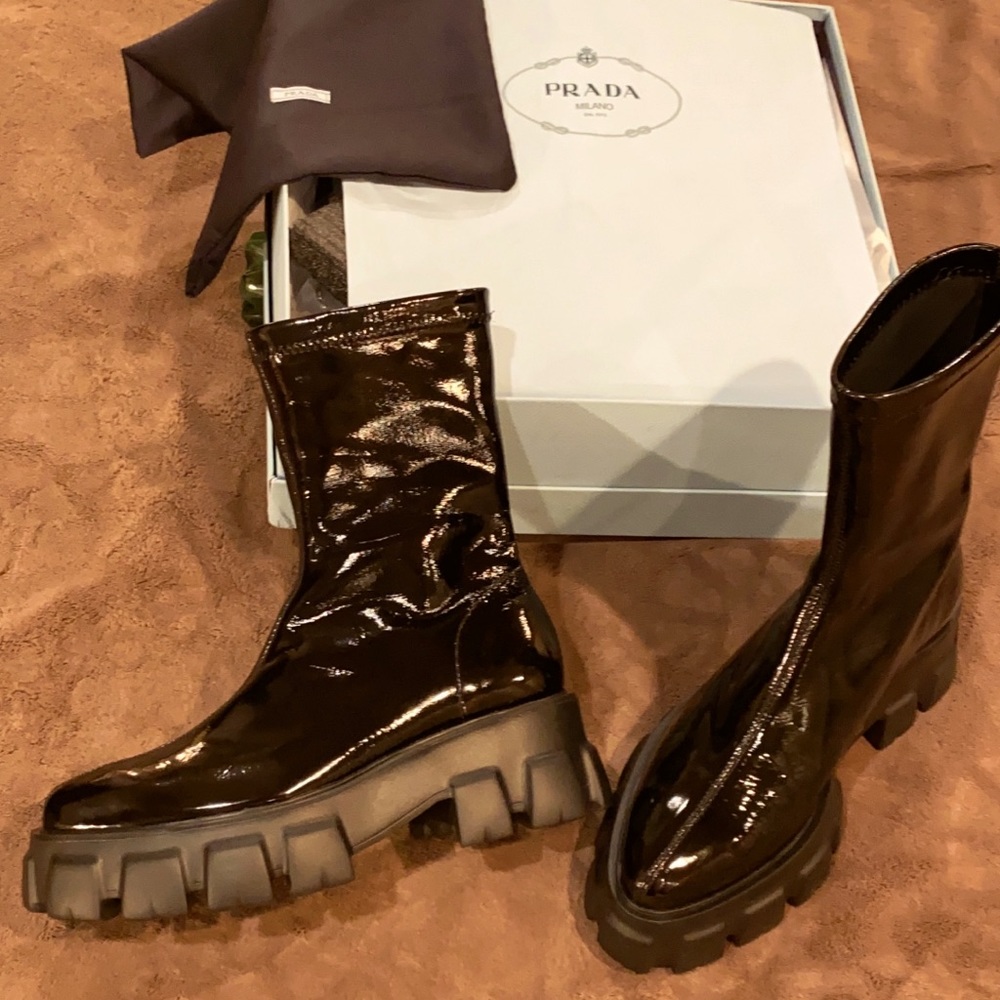 New like Prada 2021 boots